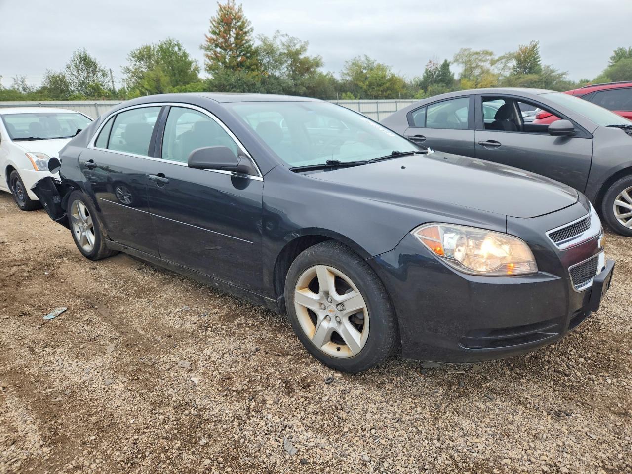 2011 Chevrolet Malibu Ls - Фото 4