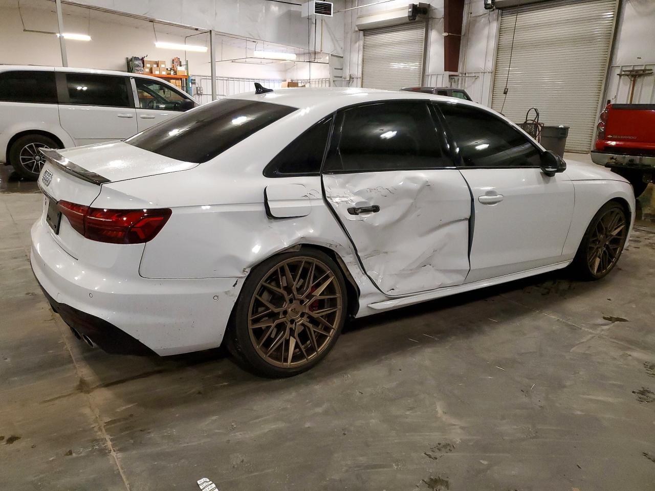 2021 Audi S4 Prestige - Image 3