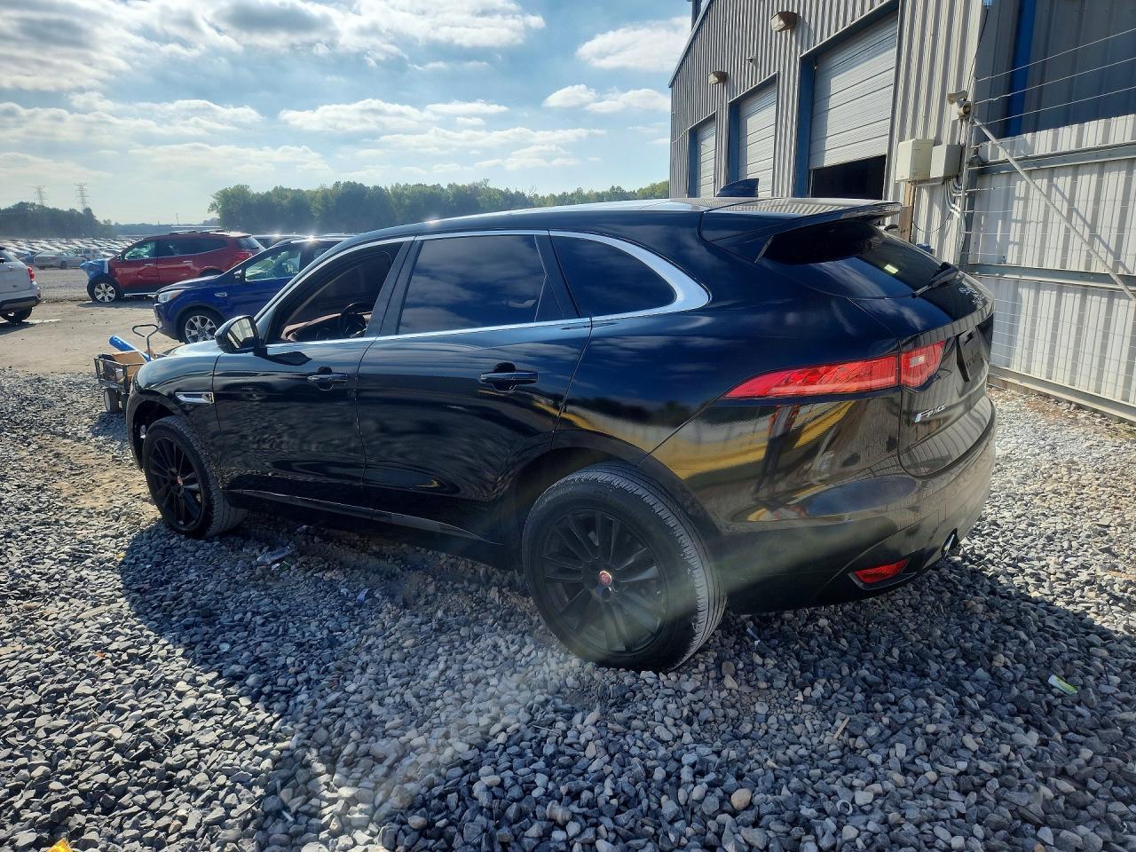2019 Jaguar F-Pace Prestige - Фото 2