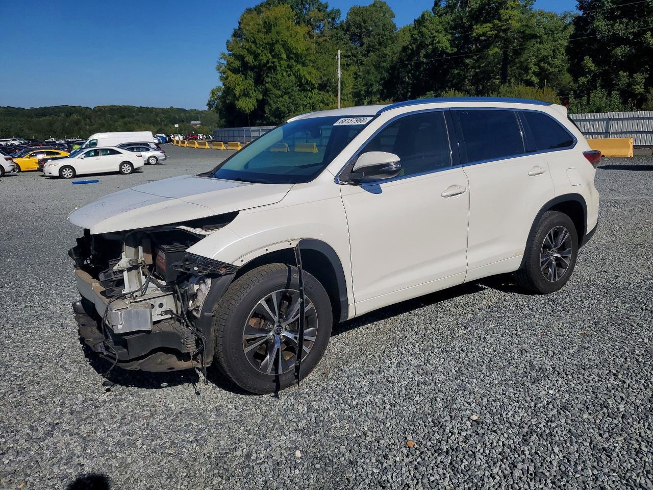 2016 Toyota Highlander Xle