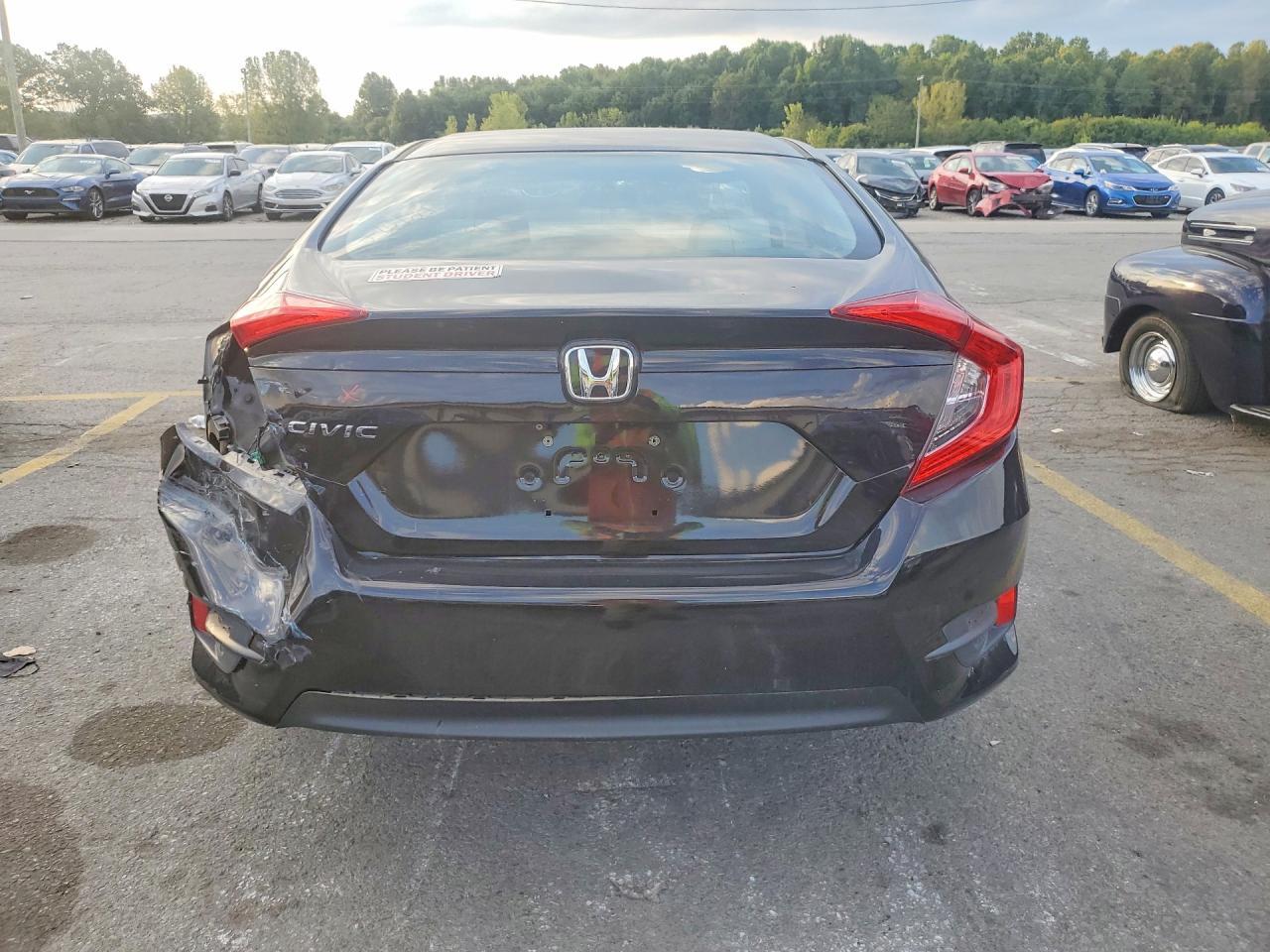 2016 Honda Civic Lx - Фото 6