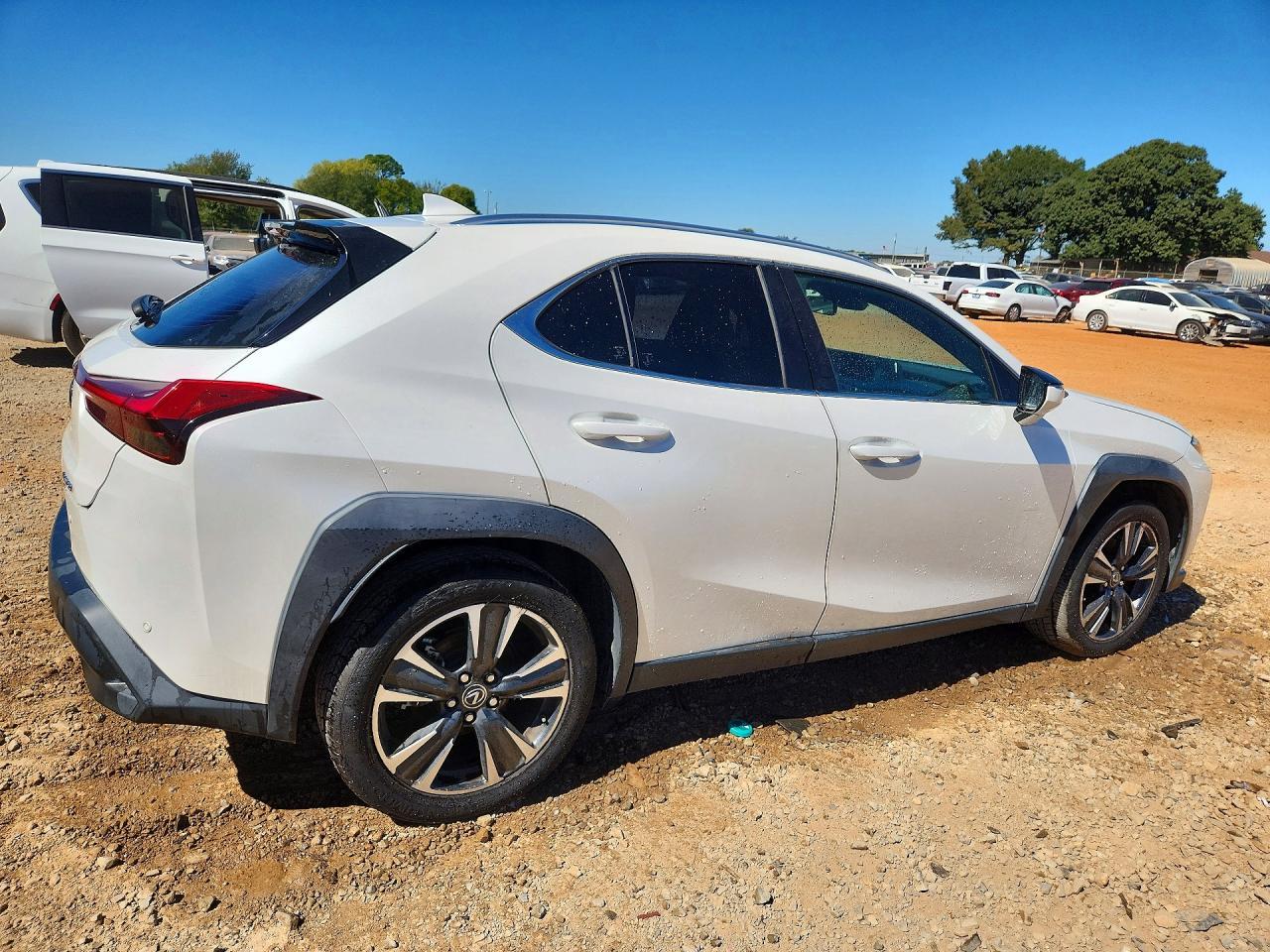 2022 Lexus Ux 200 Base - Фото 3