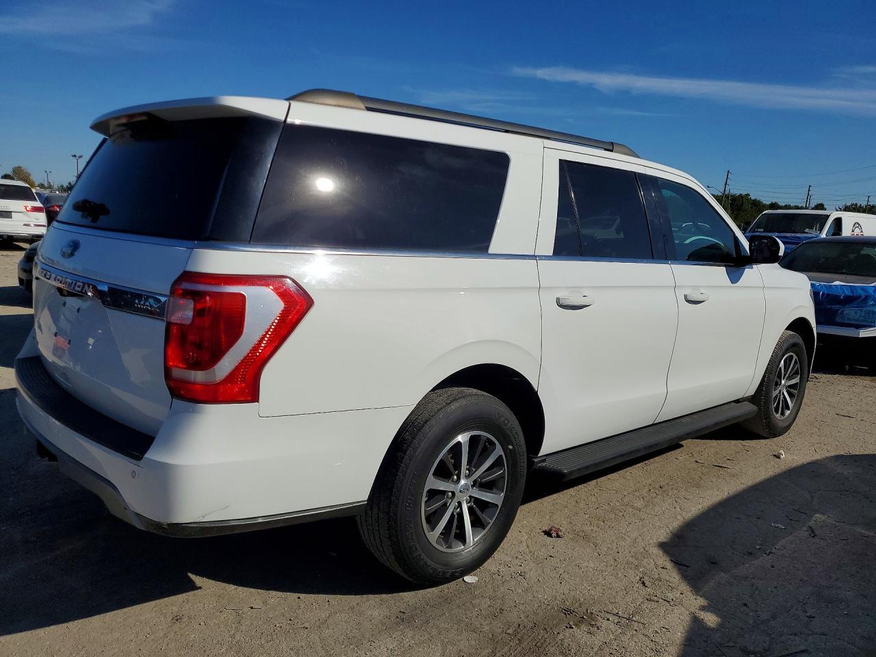 2019 Ford Expedition Max Xlt - Image 3