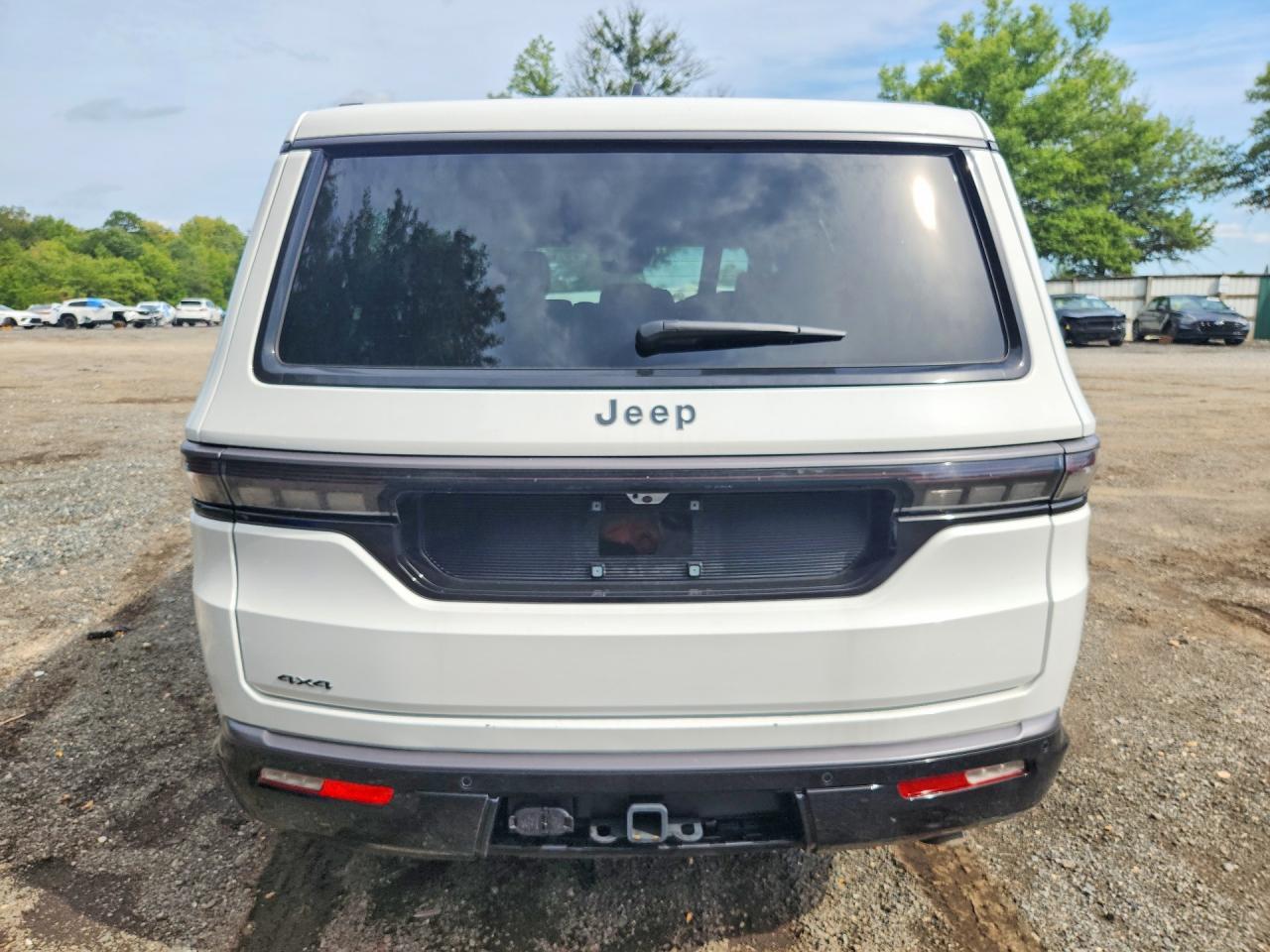 2026 Jeep Grand Wagoneer Limited - Фото 6