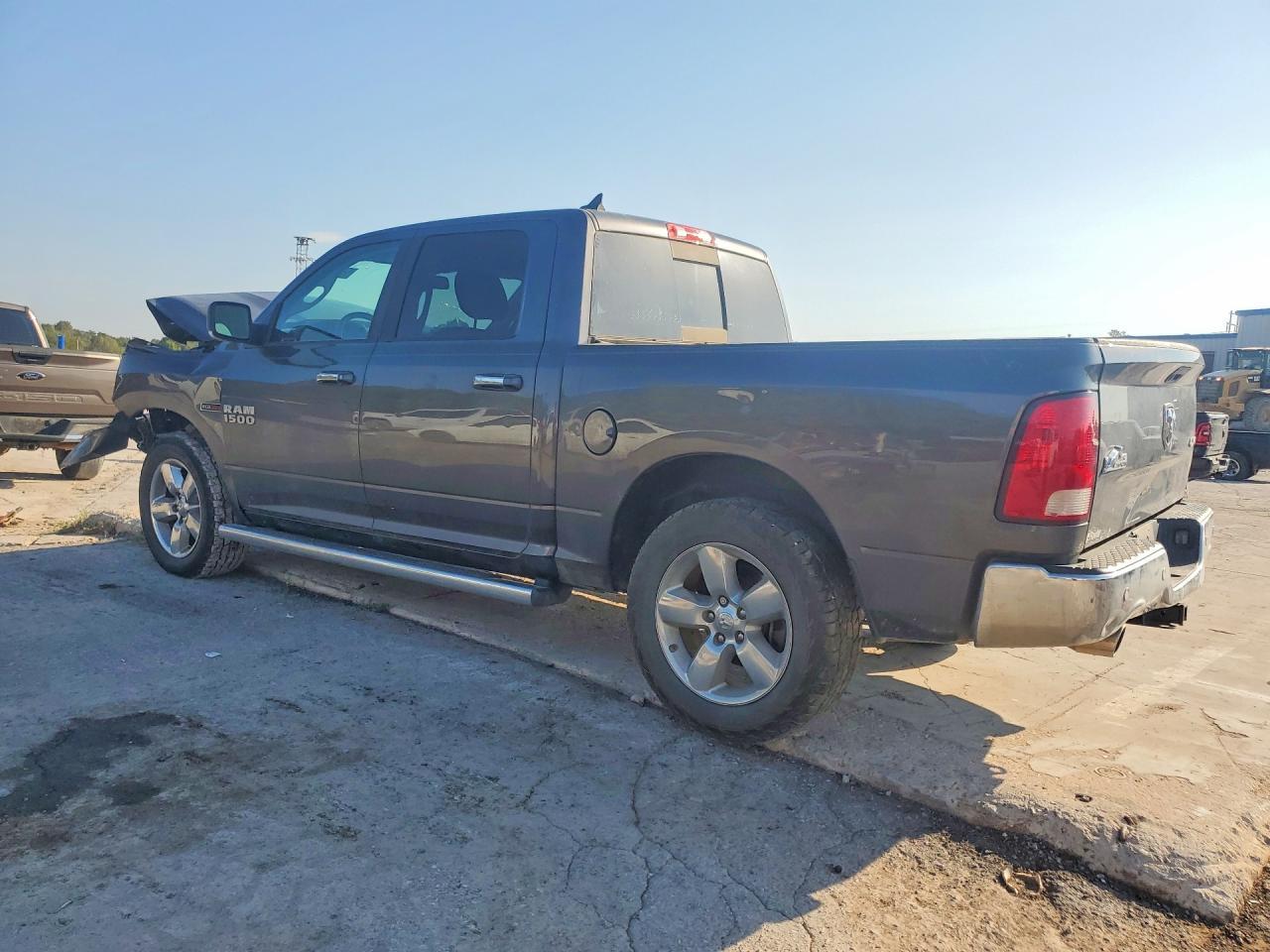 2018 Ram 1500 Slt - Фото 2