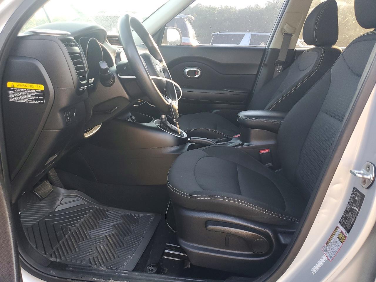 2016 Kia Soul + - Image 7