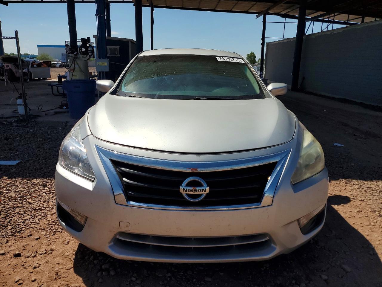2014 Nissan Altima 2.5 S - Image 5