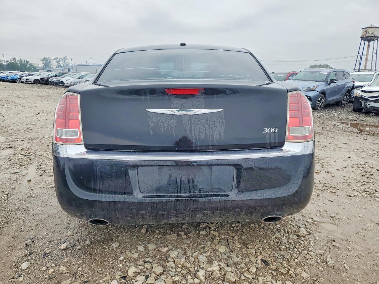2014 Chrysler 300 - Image 6