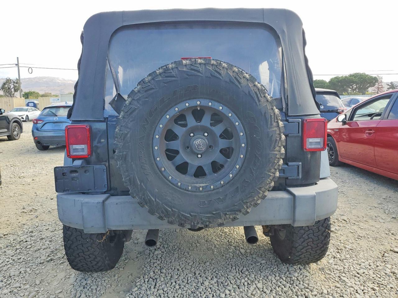 2008 Jeep Wrangler Unlimited X - Фото 6