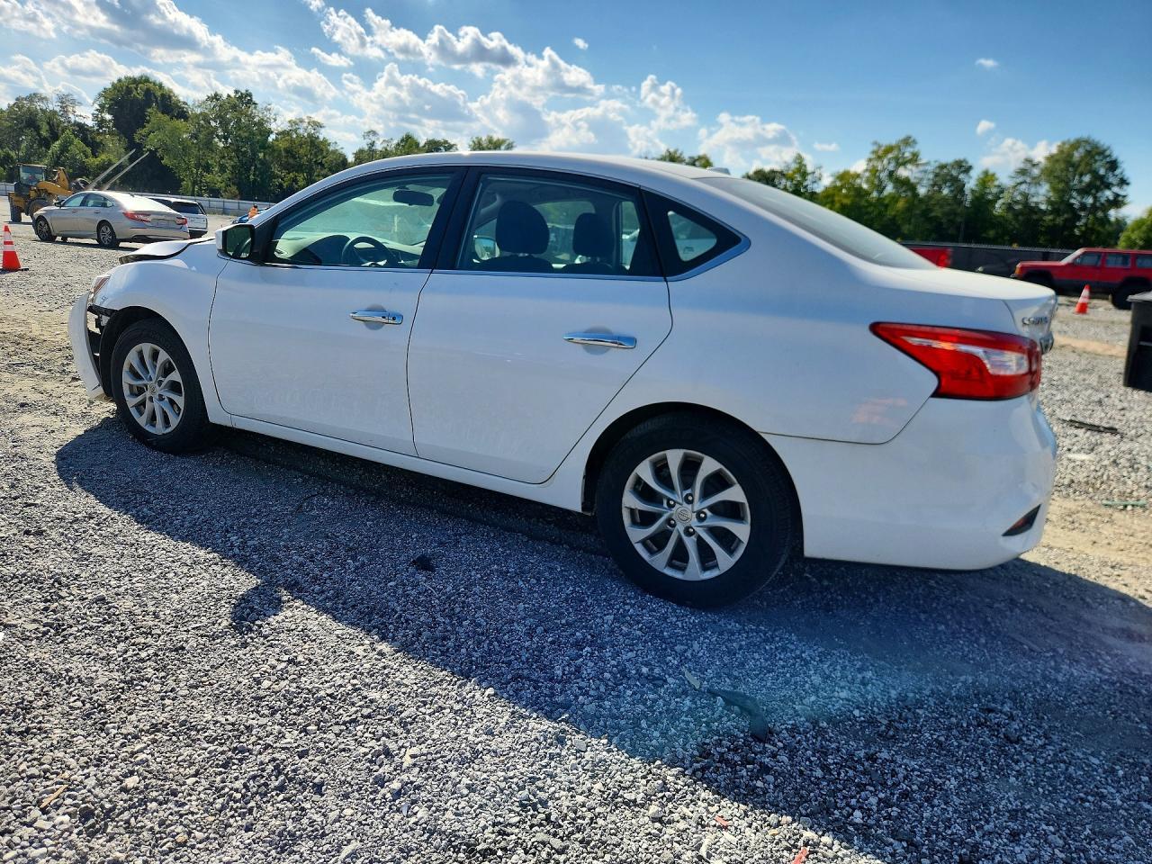 2018 Nissan Sentra Sv - Image 2