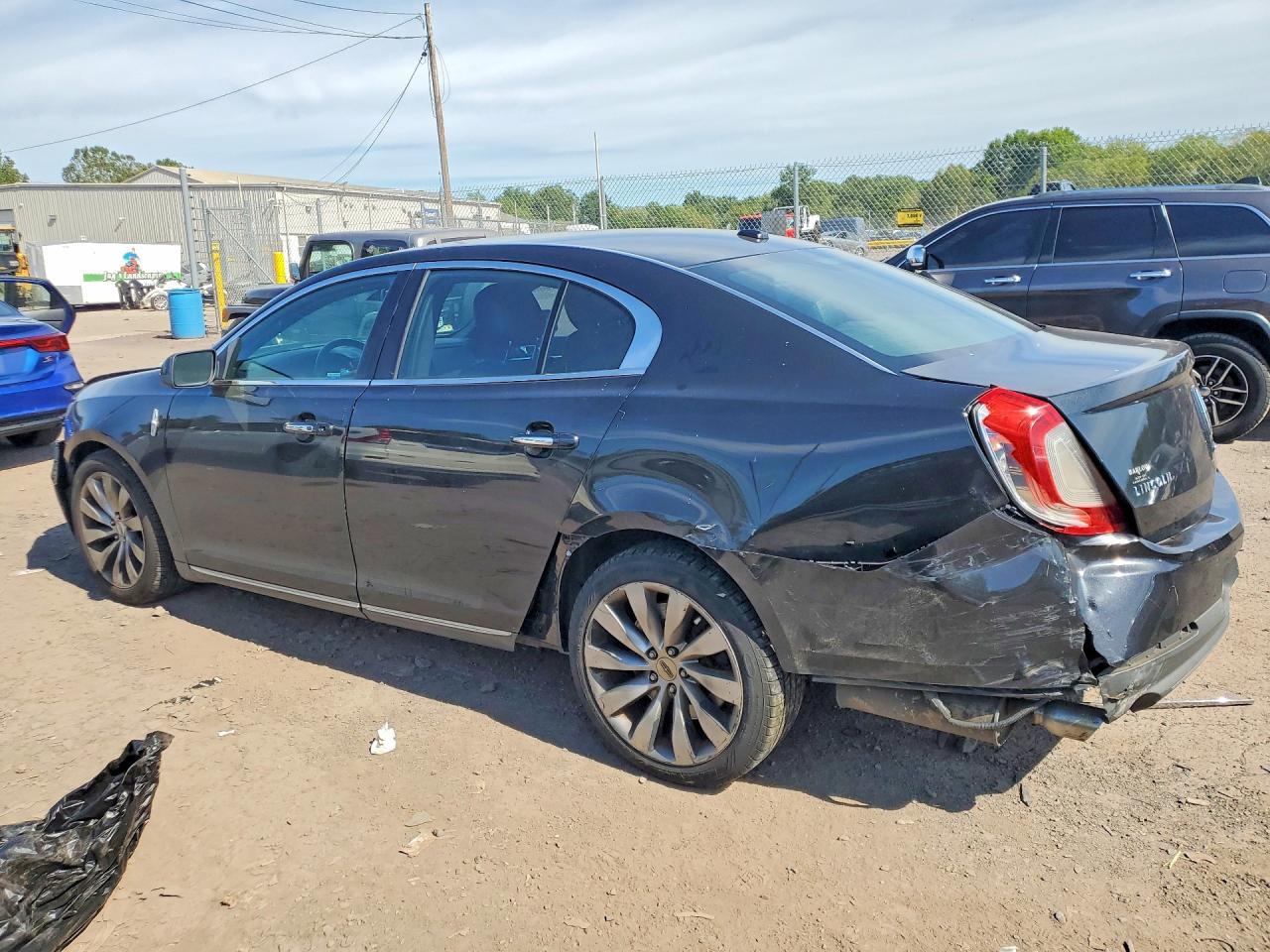 2013 Lincoln Mks - Фото 2
