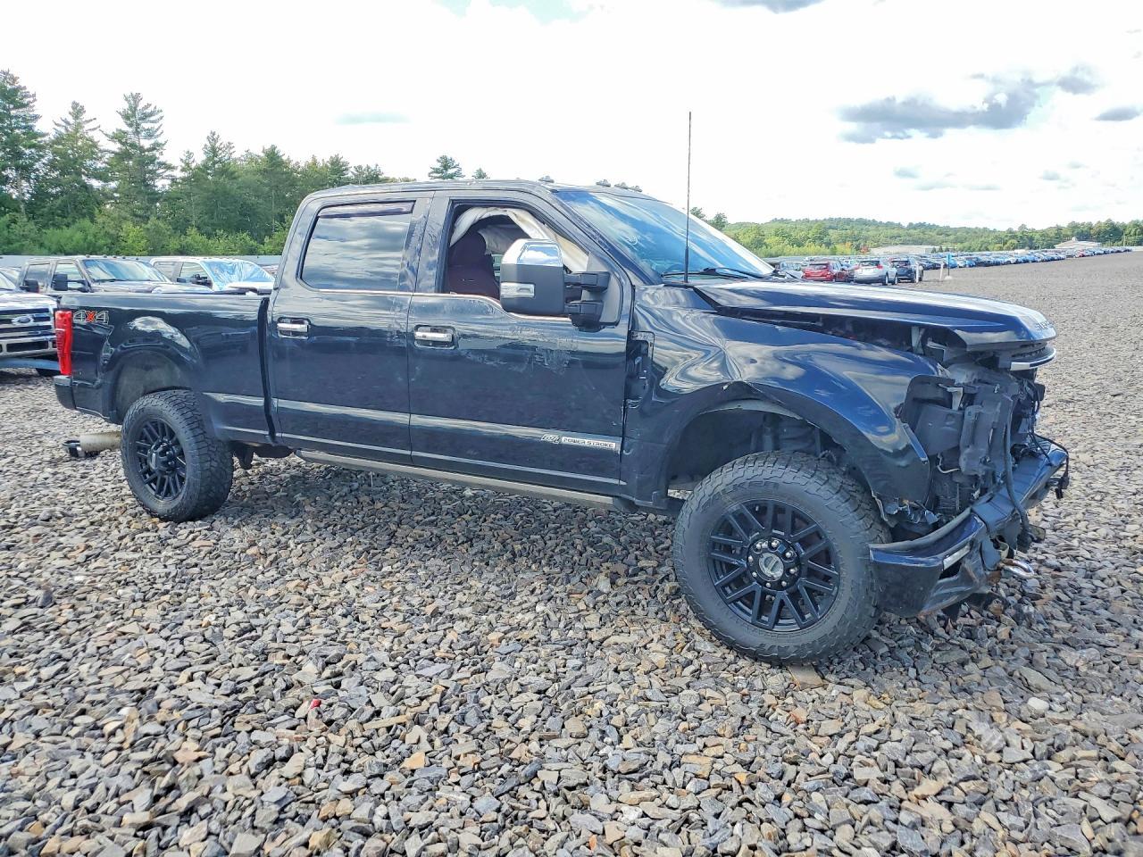 2021 Ford F250 Super Duty - Image 4