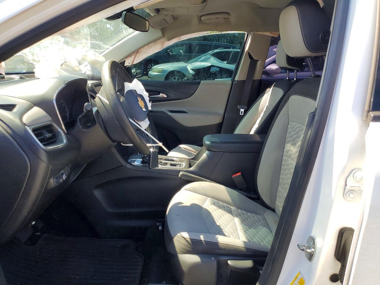2019 Chevrolet Equinox Ls - Image 7
