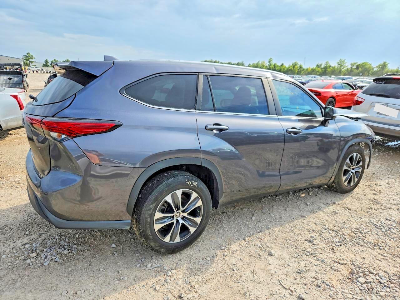2023 Toyota Highlander Xle - Фото 3