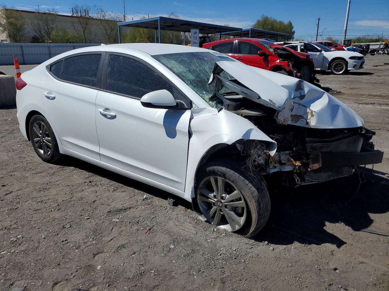 2017 Hyundai Elantra Se - Image 4