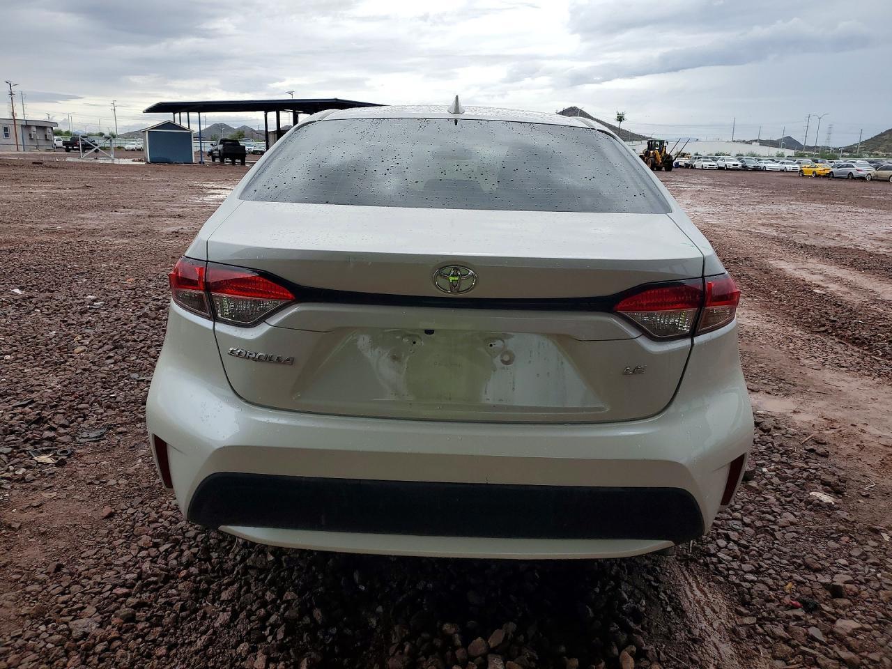 2020 Toyota Corolla Le - Image 6