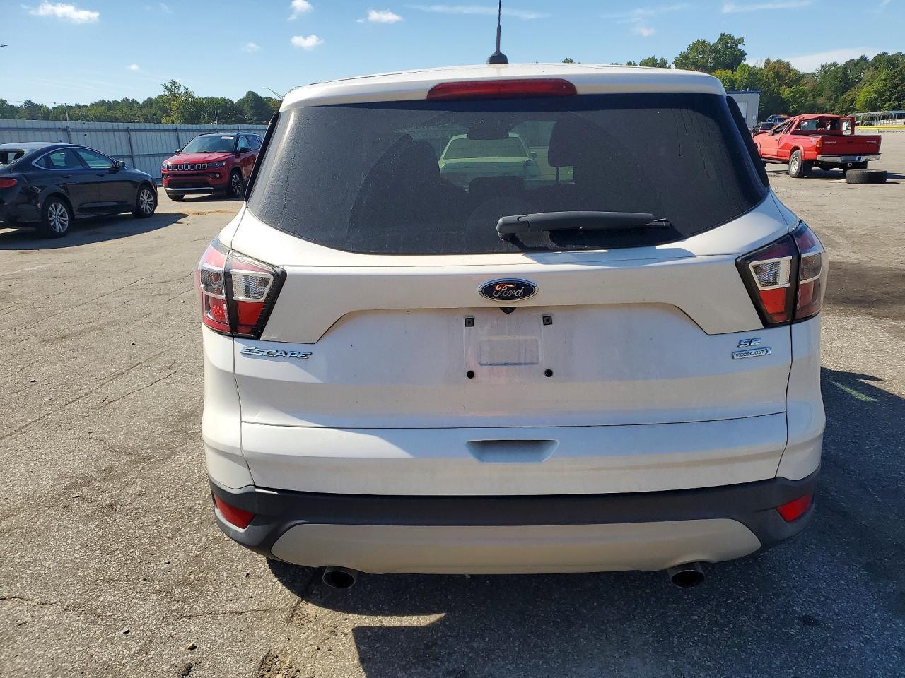 2017 Ford Escape - Фото 6