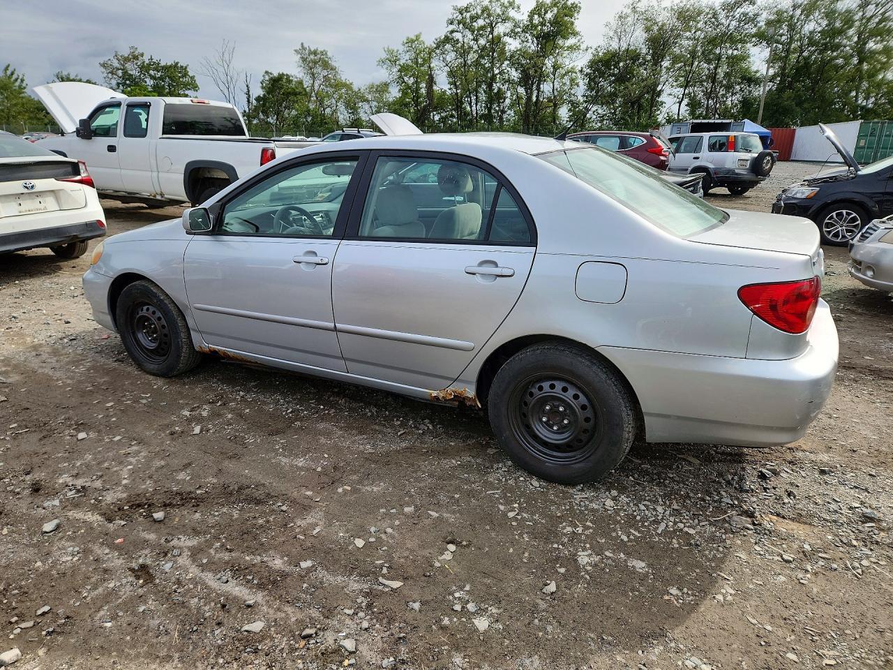 2007 Toyota Corolla Le - Image 2