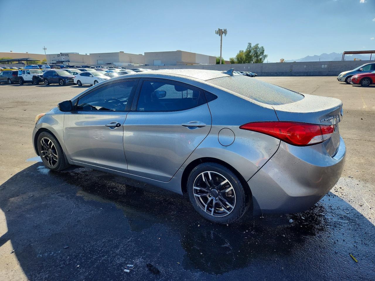 2013 Hyundai Elantra Gls - Фото 2