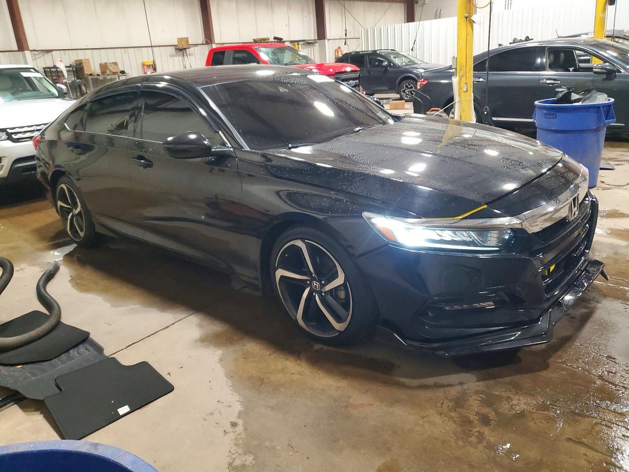 2018 Honda Accord Lx - Image 4