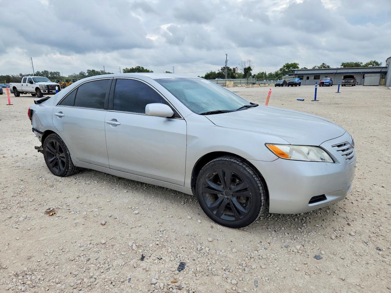 2007 Toyota Camry Le - Фото 4