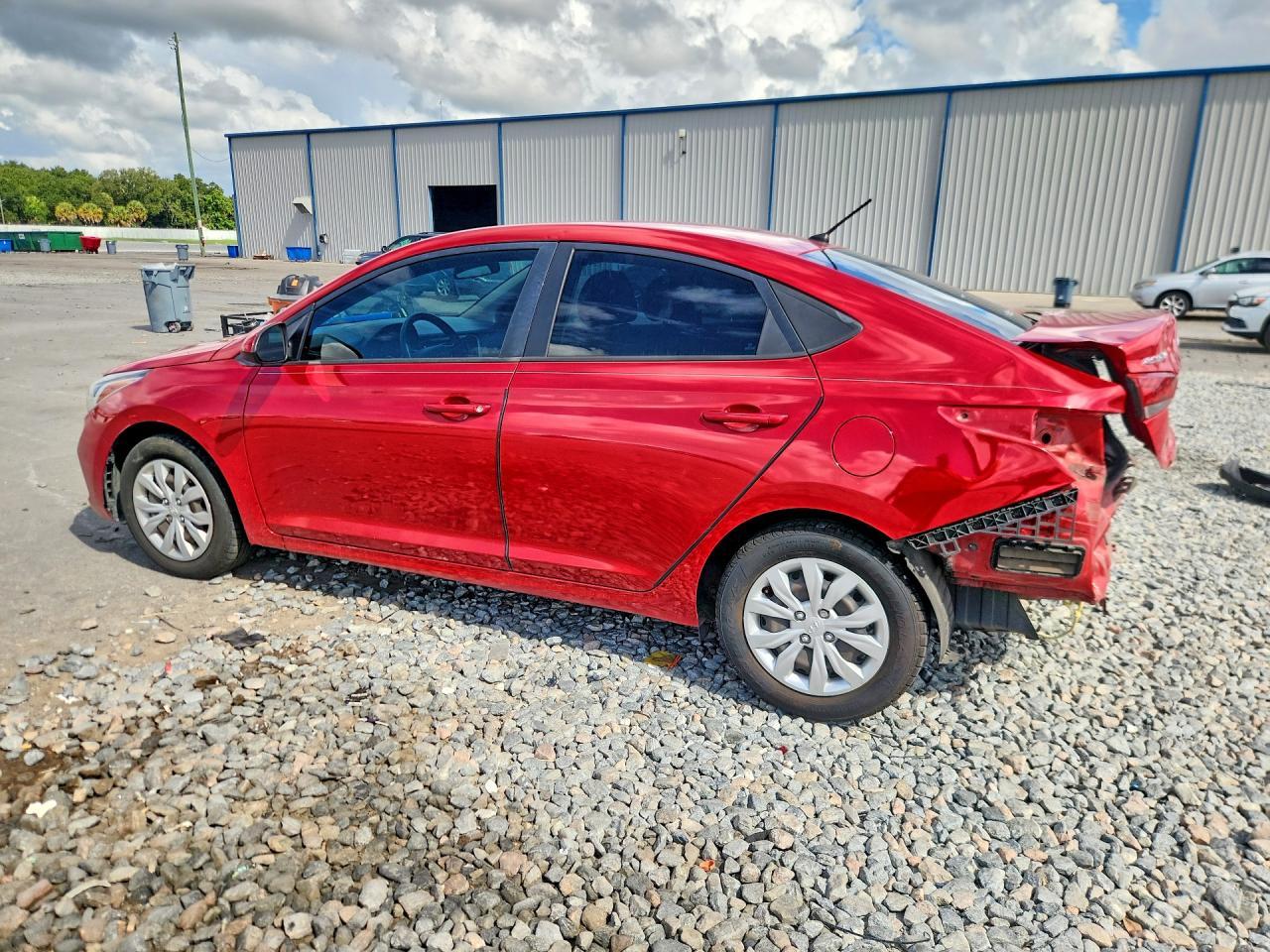 2021 Hyundai Accent Se - Image 2