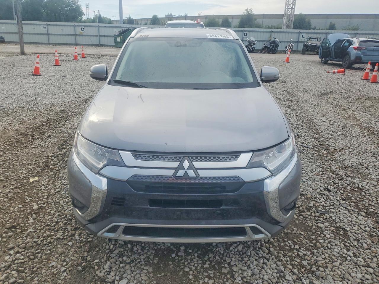 2019 Mitsubishi Outlander Se - Фото 5