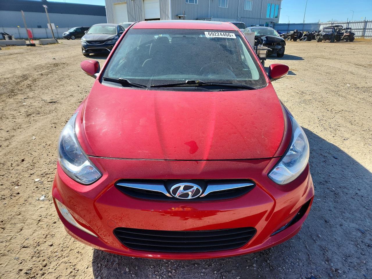 2014 Hyundai Accent Se - Фото 5