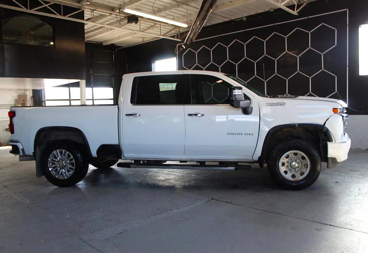 2021 Chevrolet Silverado K3500 High Country - Image 3