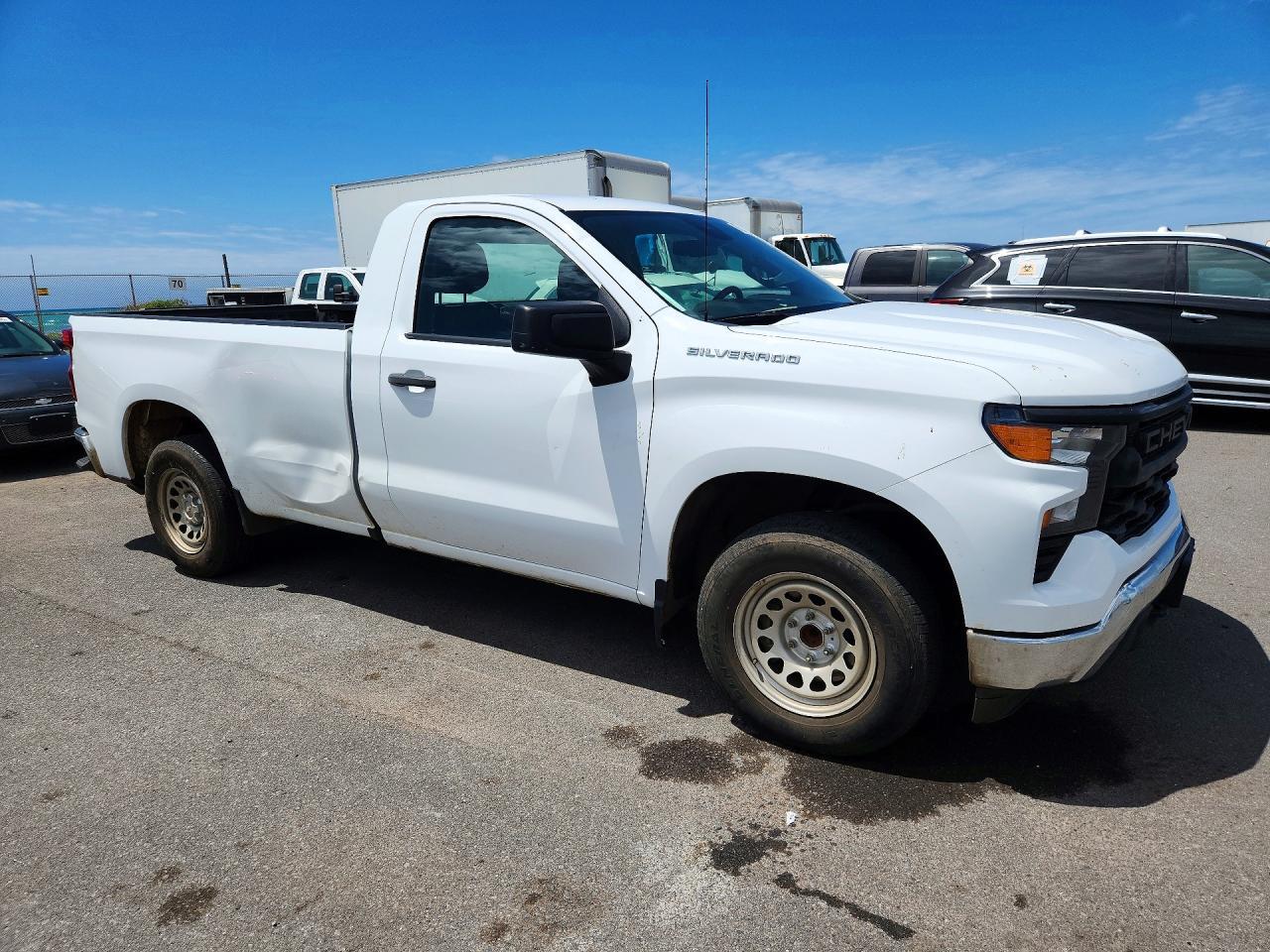 2023 Chevrolet Silverado C1500 - Фото 4