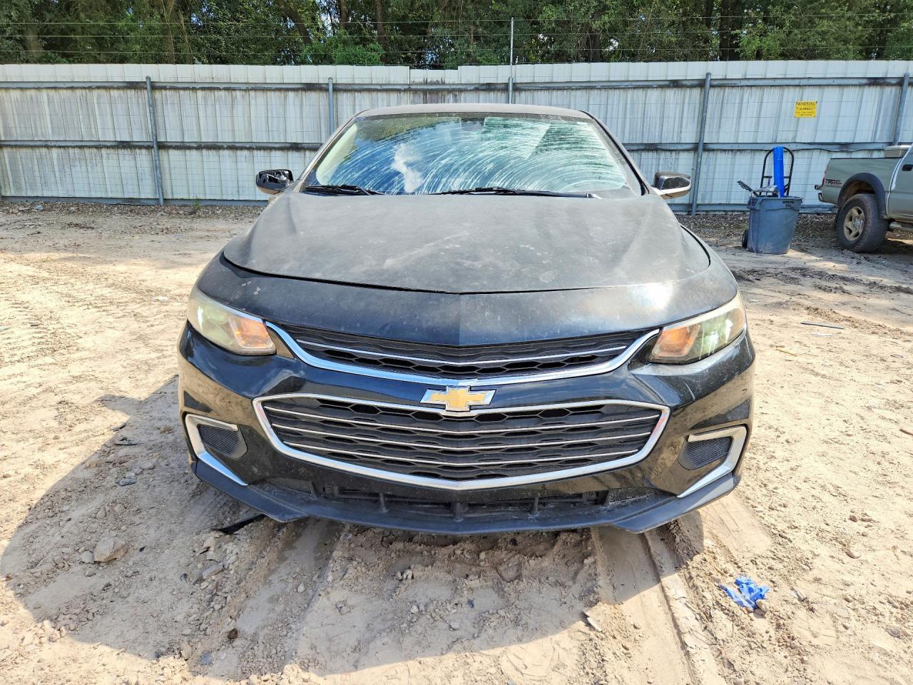 2017 Chevrolet Malibu Ls - Image 5