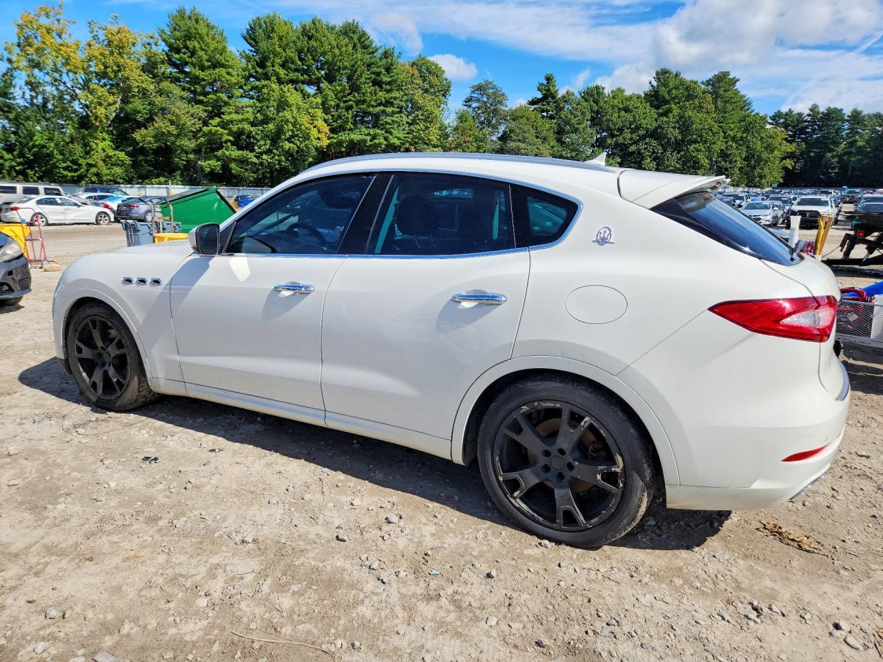 2017 Maserati Levante Sport - Image 2