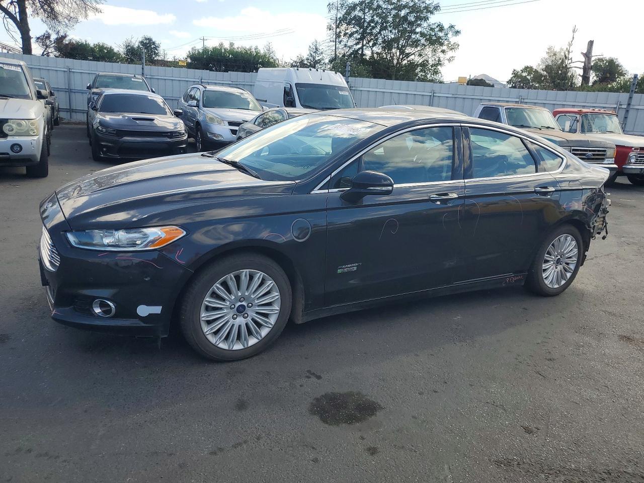 2013 Ford Fusion Titanium Phev