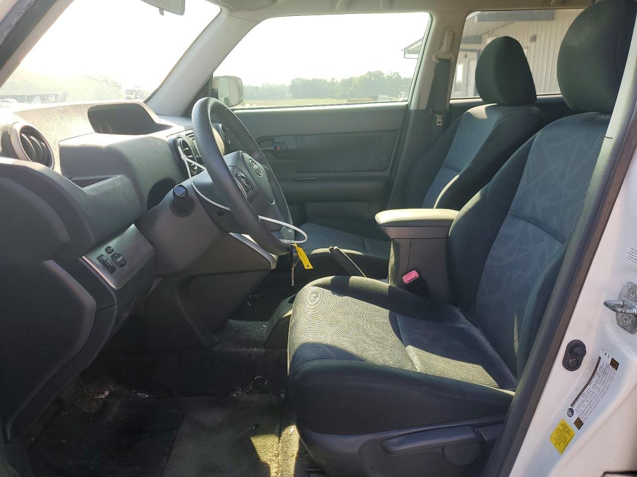 2012 Scion Xb Base - Фото 7