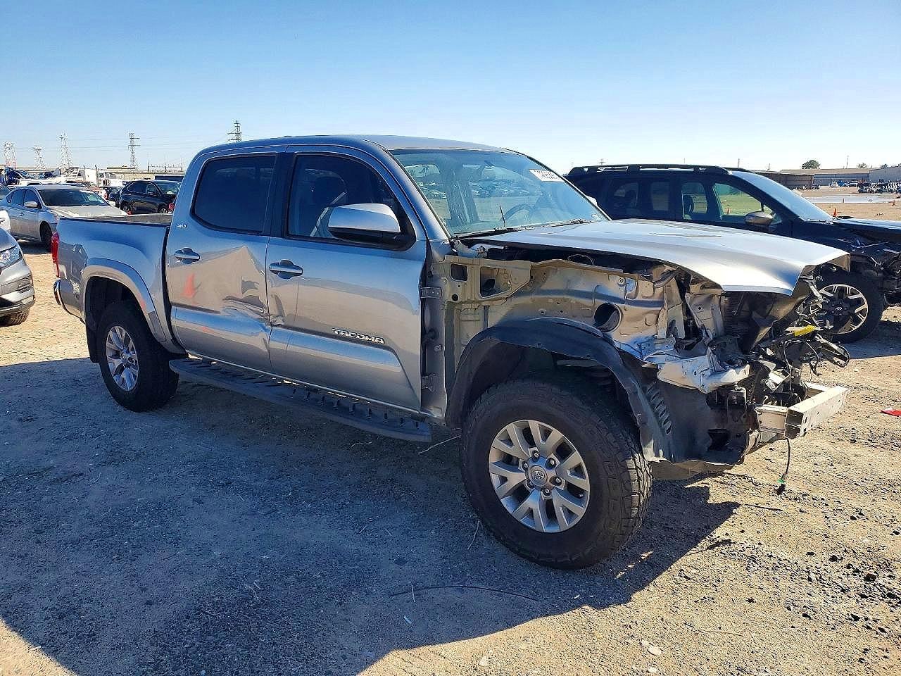 2017 Toyota Tacoma Sr5 V6 - Image 4