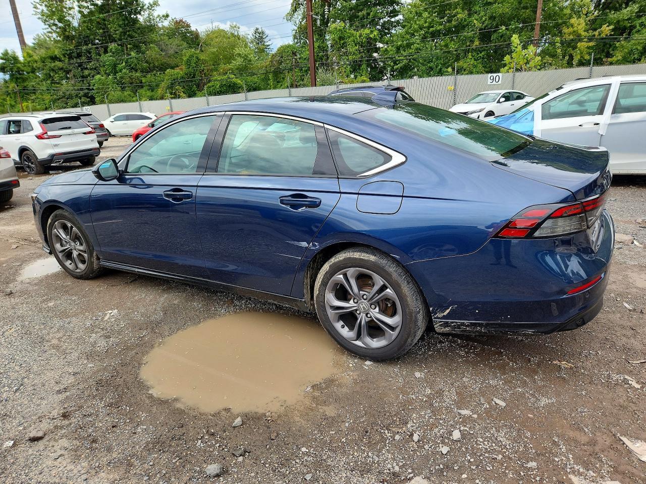2025 Honda Accord Hybrid Exl - Image 2