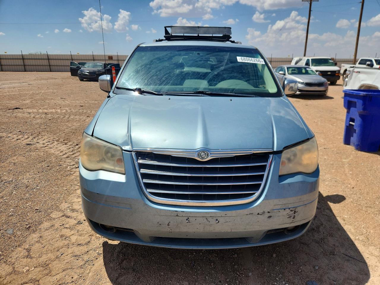 2008 Chrysler Town & Country Touring - Фото 5