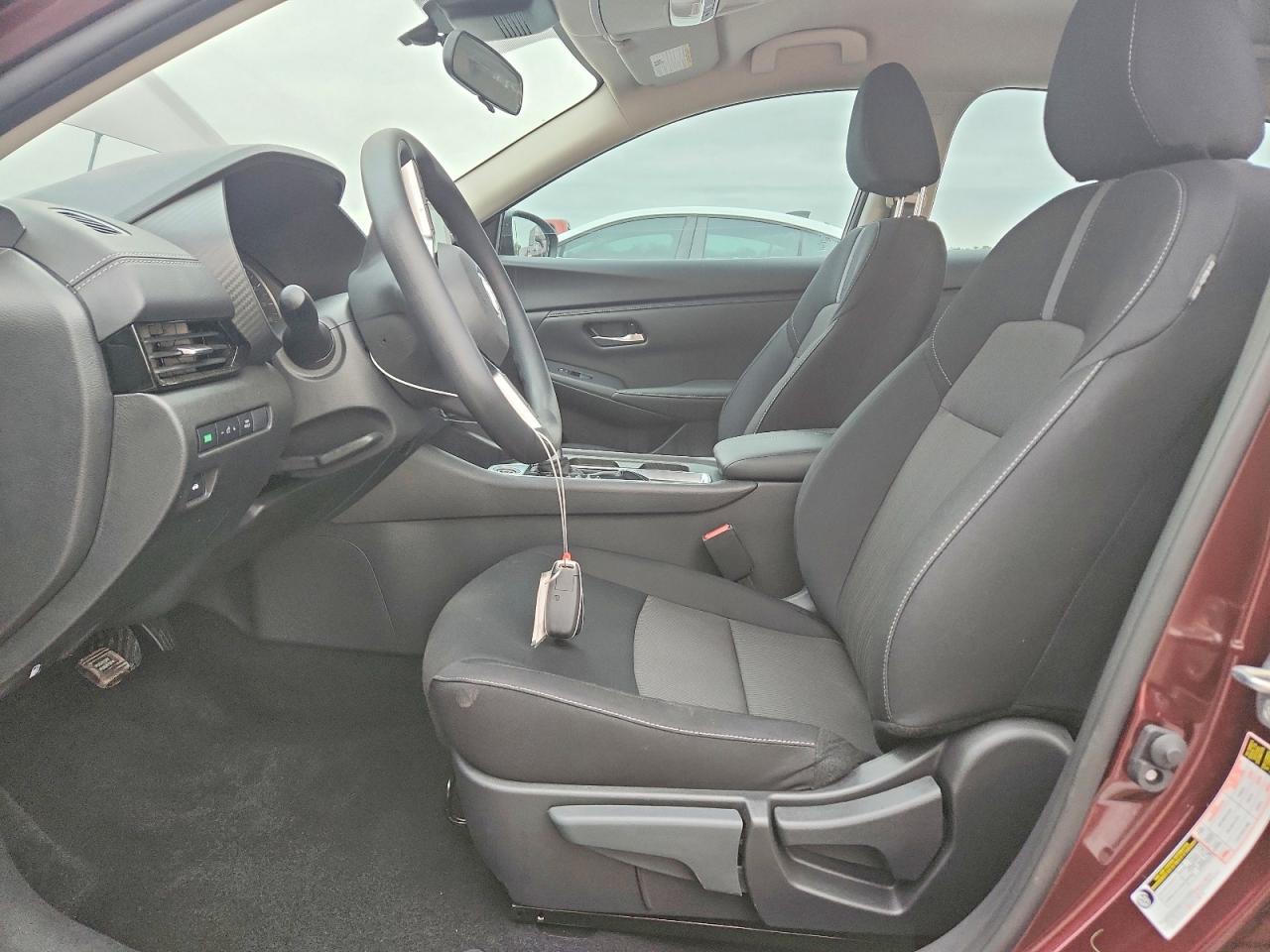 2025 Nissan Sentra Sv - Фото 7
