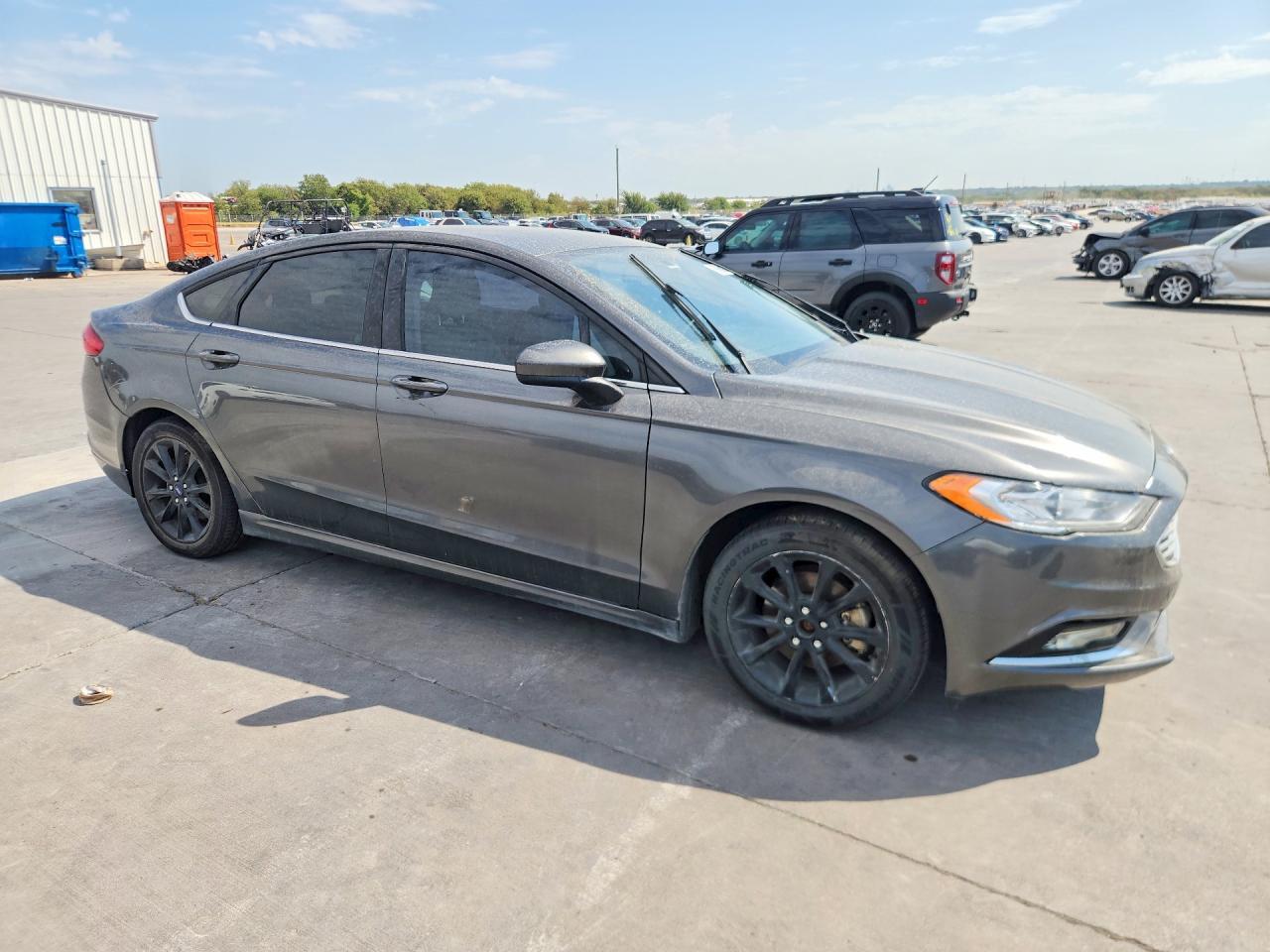 2017 Ford Fusion Se - Фото 4