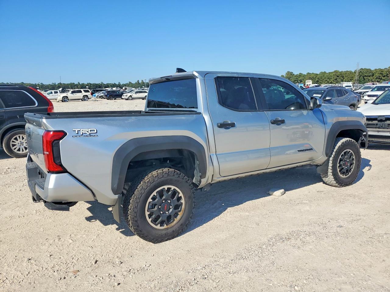 2024 Toyota Tacoma Trd Off-Road - Фото 3