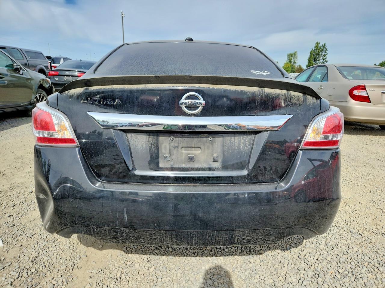 2015 Nissan Altima 2.5 S - Image 6