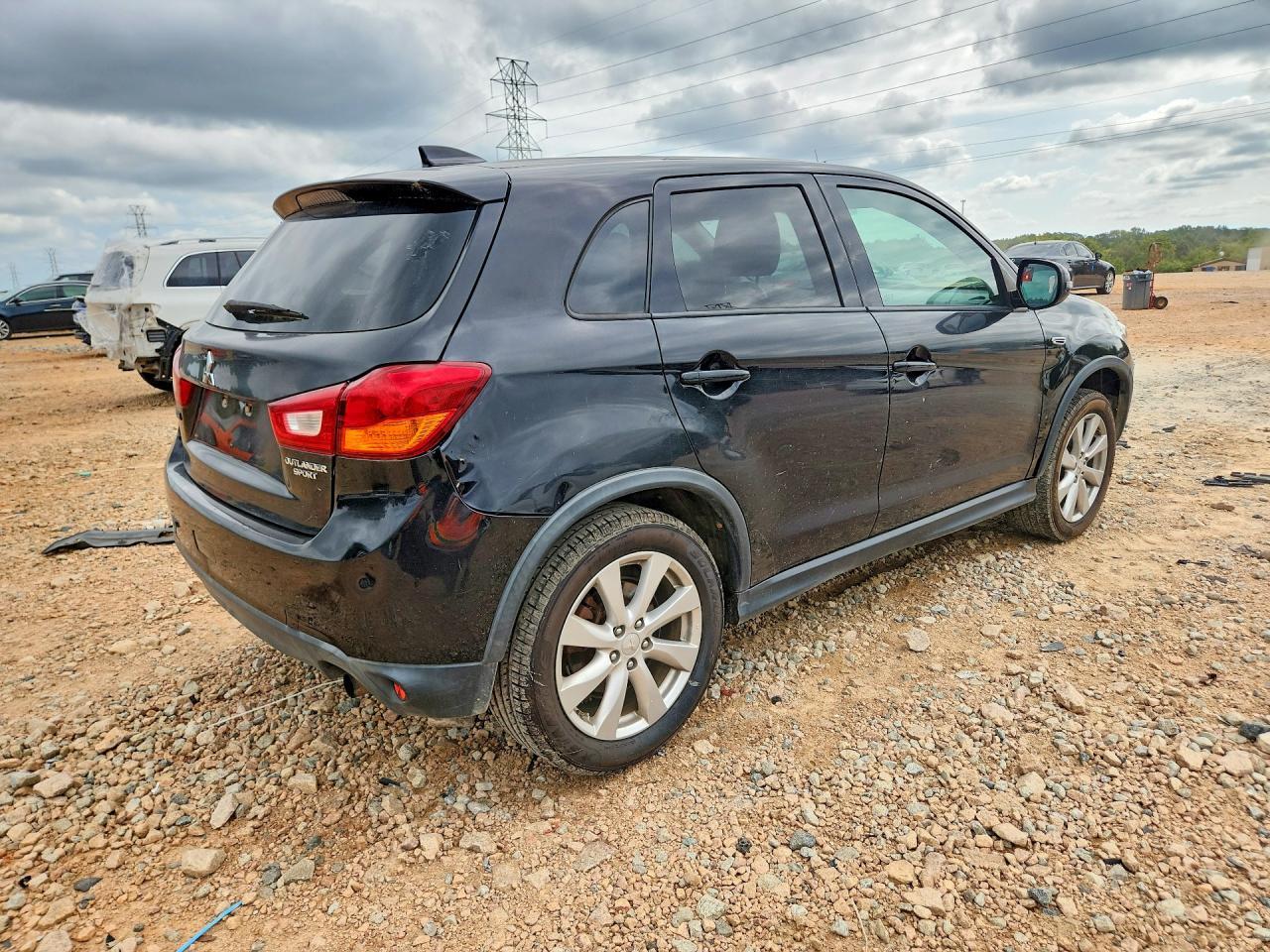 2017 Mitsubishi Outlander Sport Es - Image 3