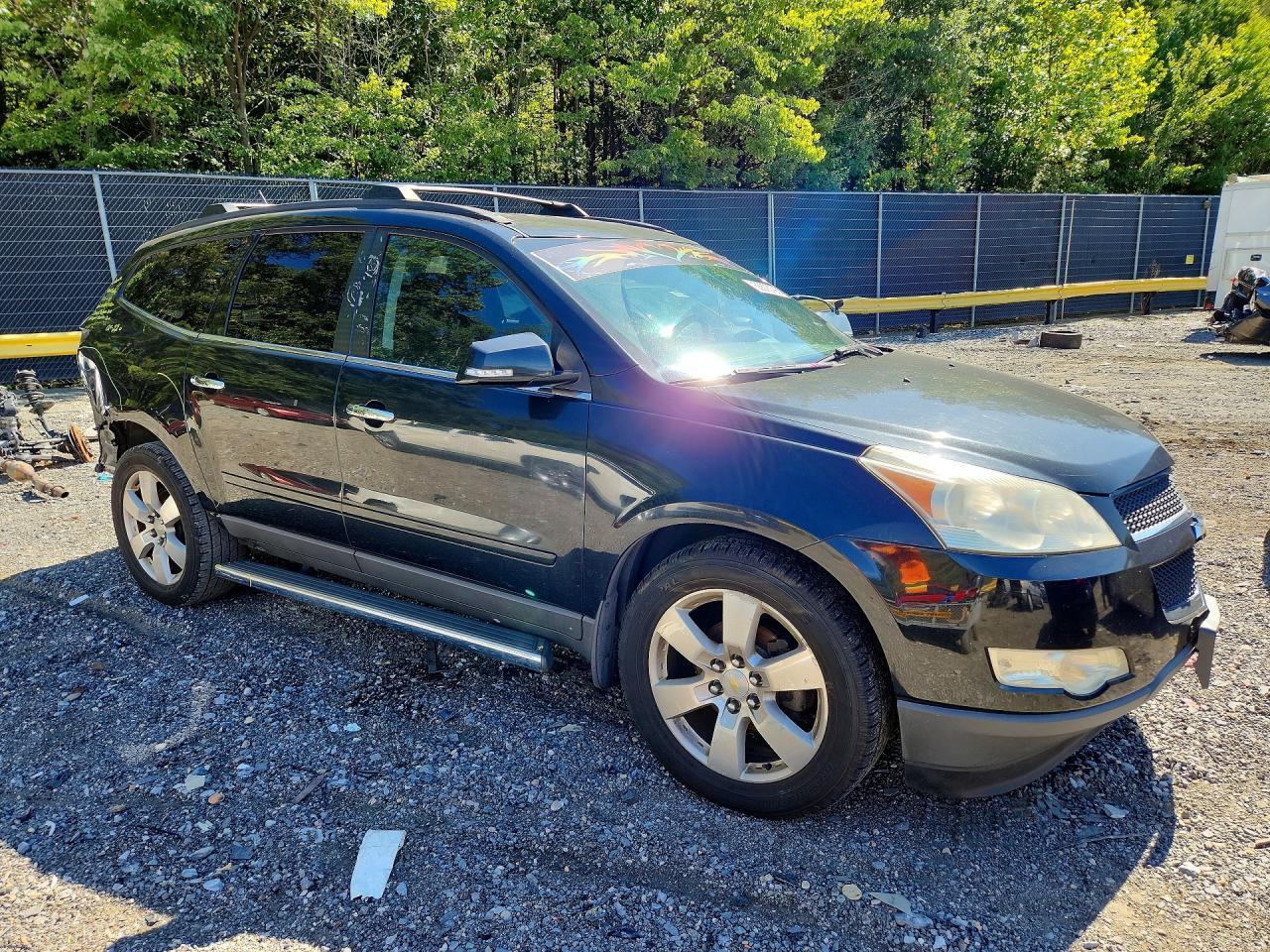 2011 Chevrolet Traverse Lt - Image 4
