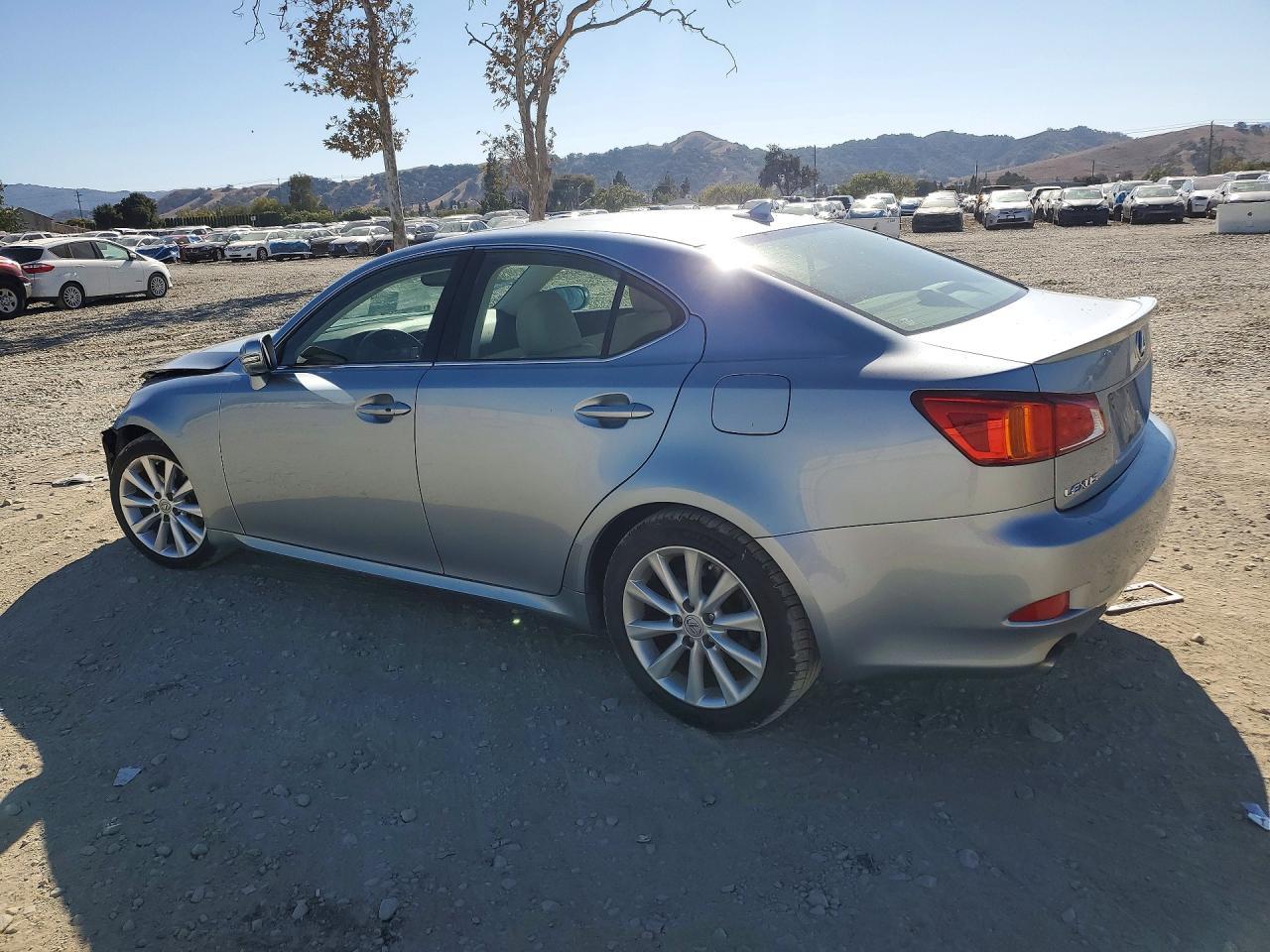 2010 Lexus Is 250 Base - Фото 2