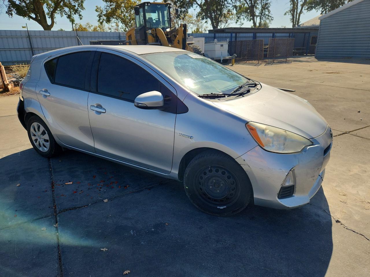 2013 Toyota Prius C Two - Image 4