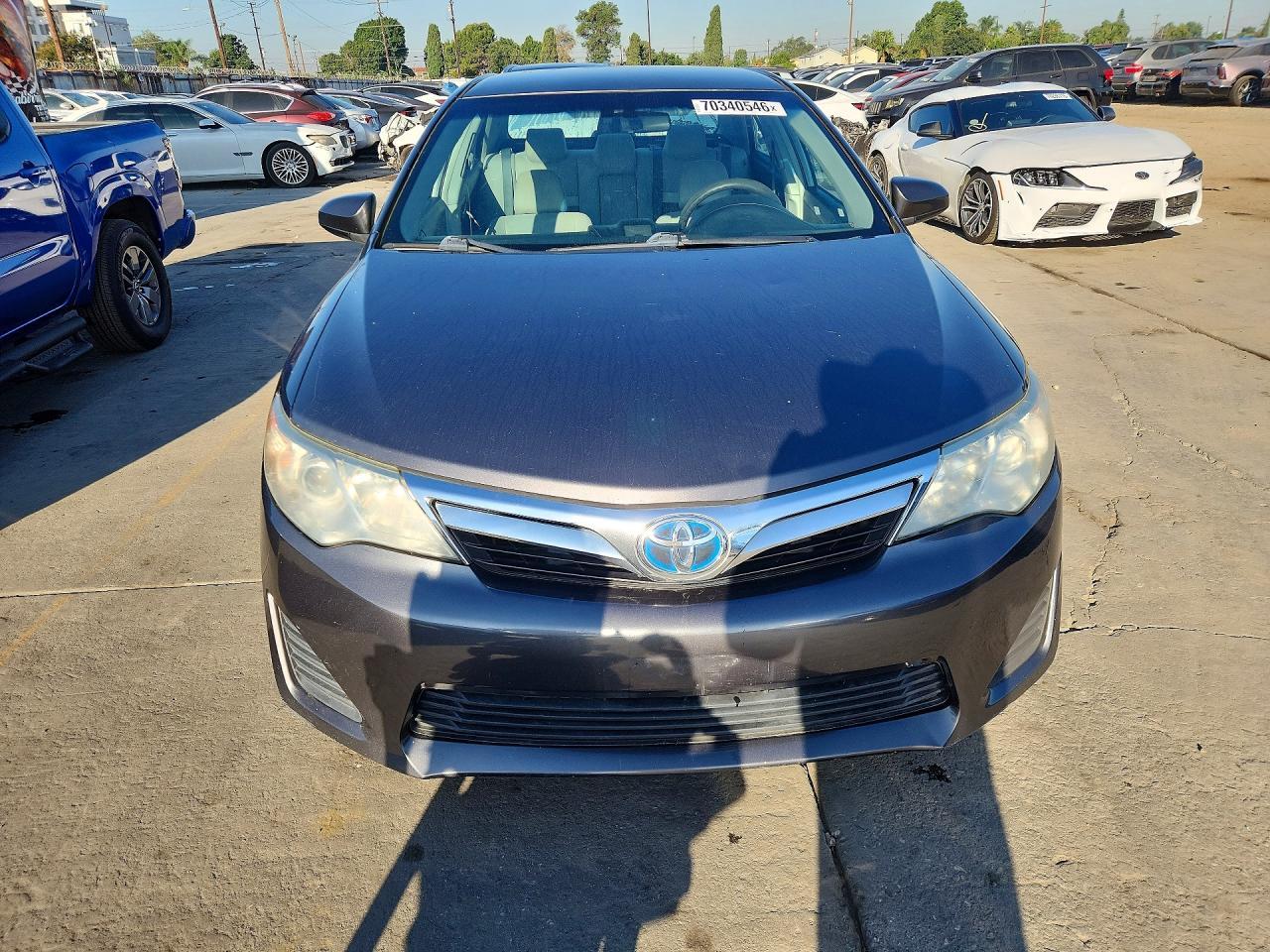 2013 Toyota Camry Hybrid Le - Image 5