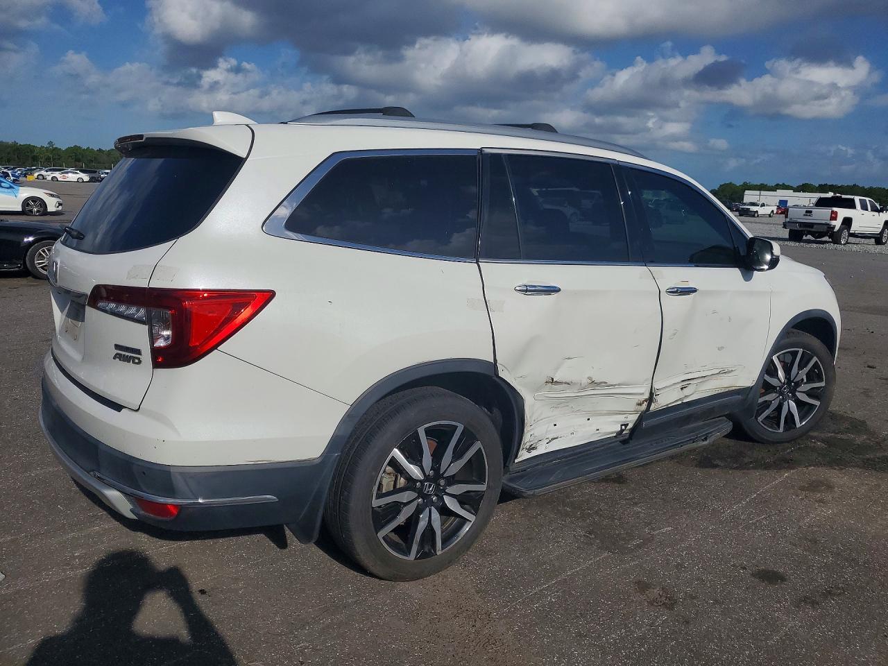 2021 Honda Pilot Touring - Фото 3