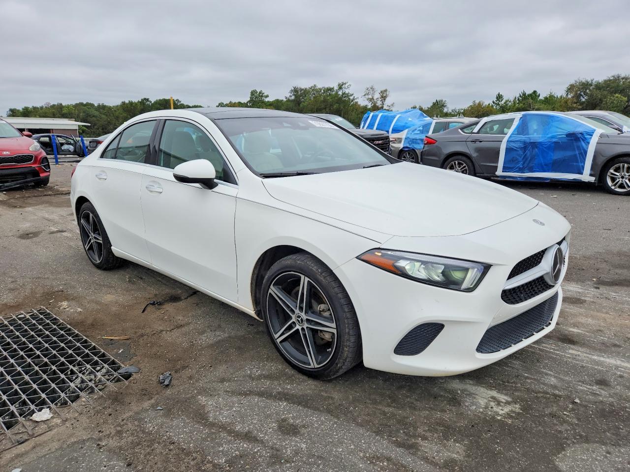 2019 Mercedes-Benz A 220 - Фото 4