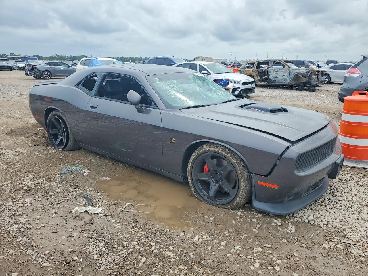 2025 Dodge Challenger R/T Scat Pack - Image 4