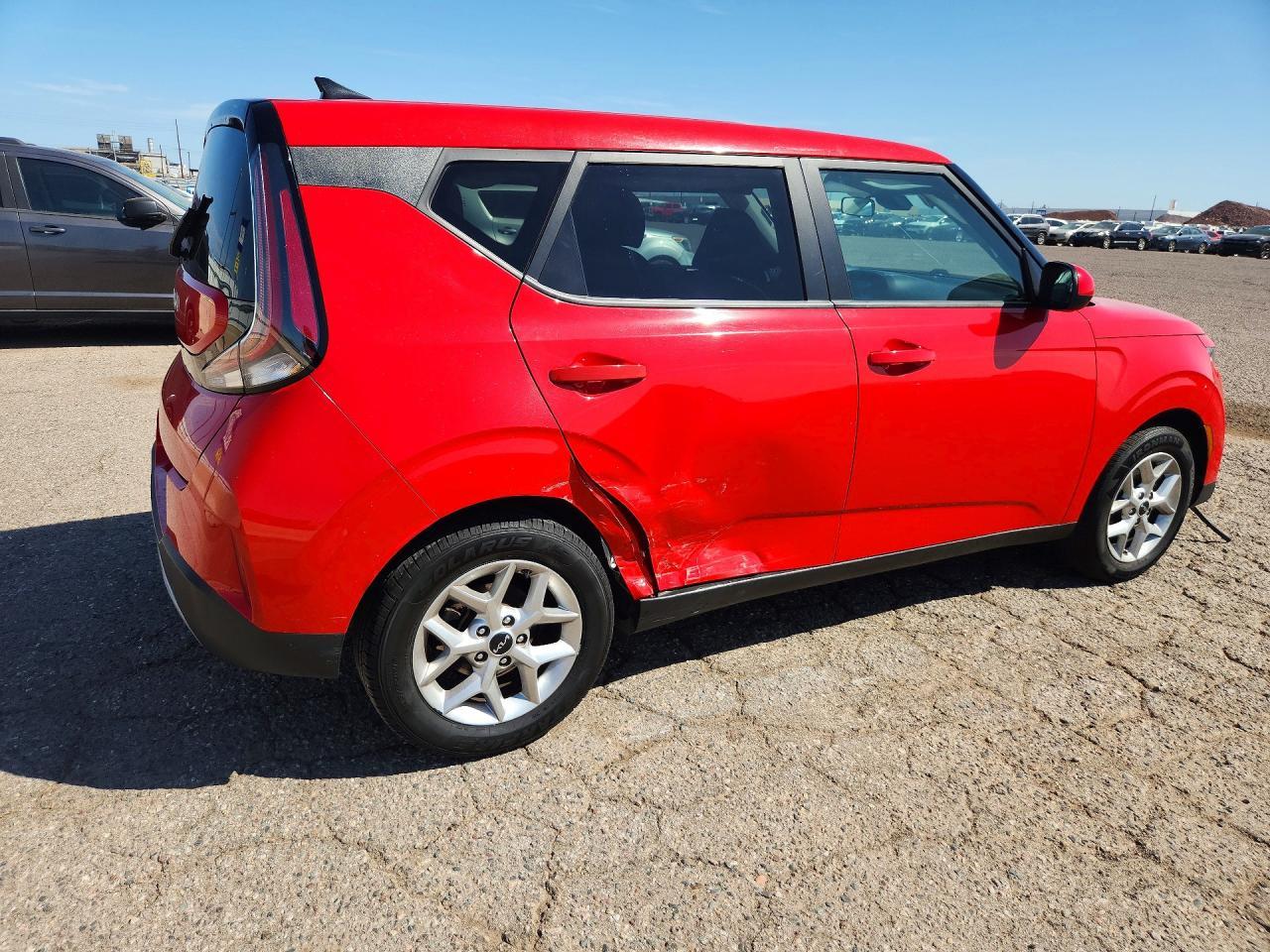 2023 Kia Soul Lx - Image 3